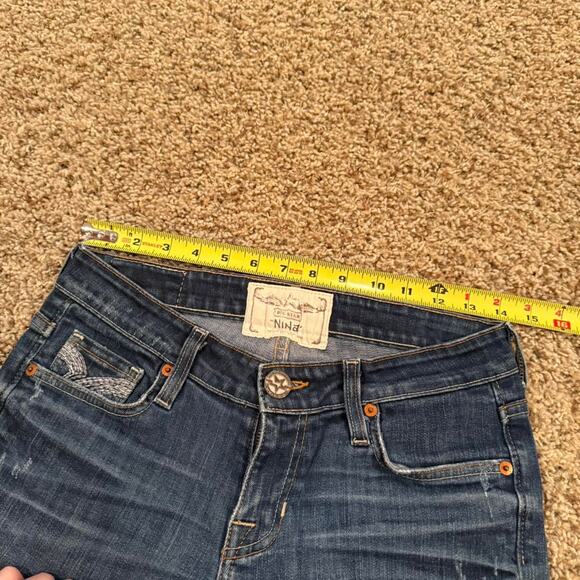 Big Star Womens Sz.26R Blue Denim Nina Low Rise Straight Distressed Cowgirl Jean - Picture 6 of 7